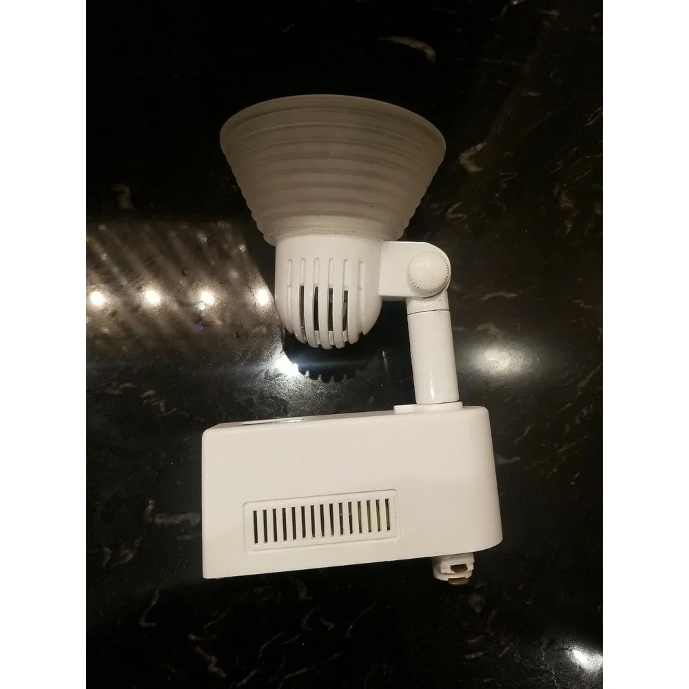 LBL 3TR42W/W Track Lighting - Lot of 6